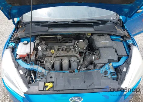 2015 Ford Focus Se z USA, uszkodzony, nr VIN 1FADP3F21FL274182